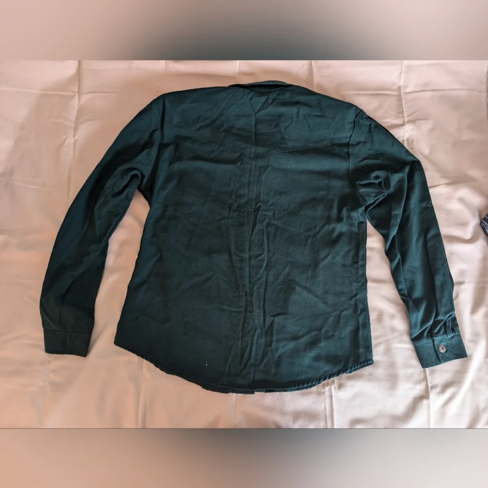 Dark Green Button-Up Roper Shirt - Picture 5 of 5
